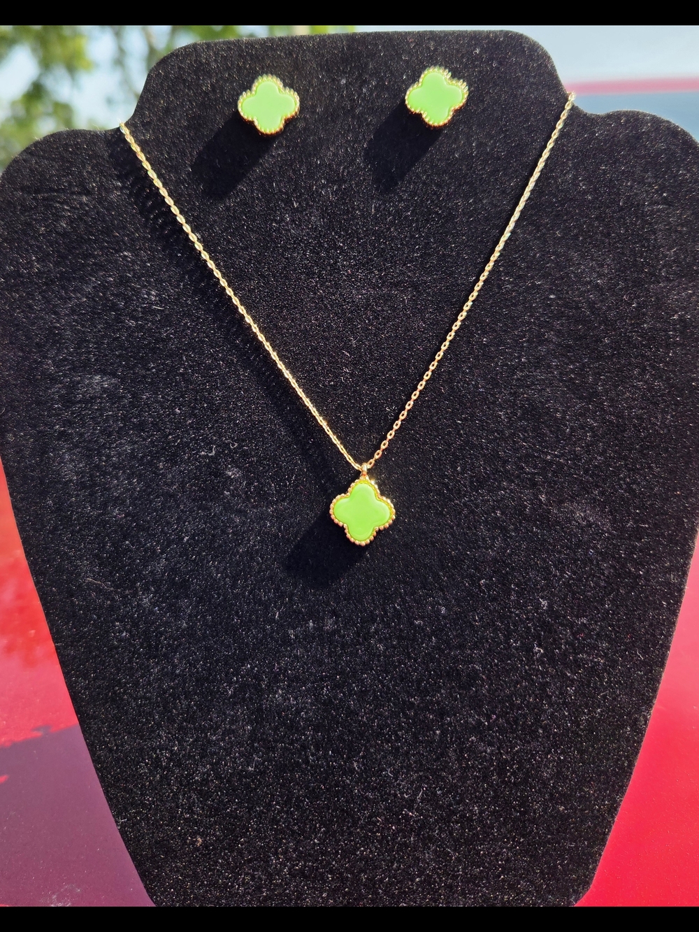 Icon Green Necklace and Stud Earring Set - Gold Tone